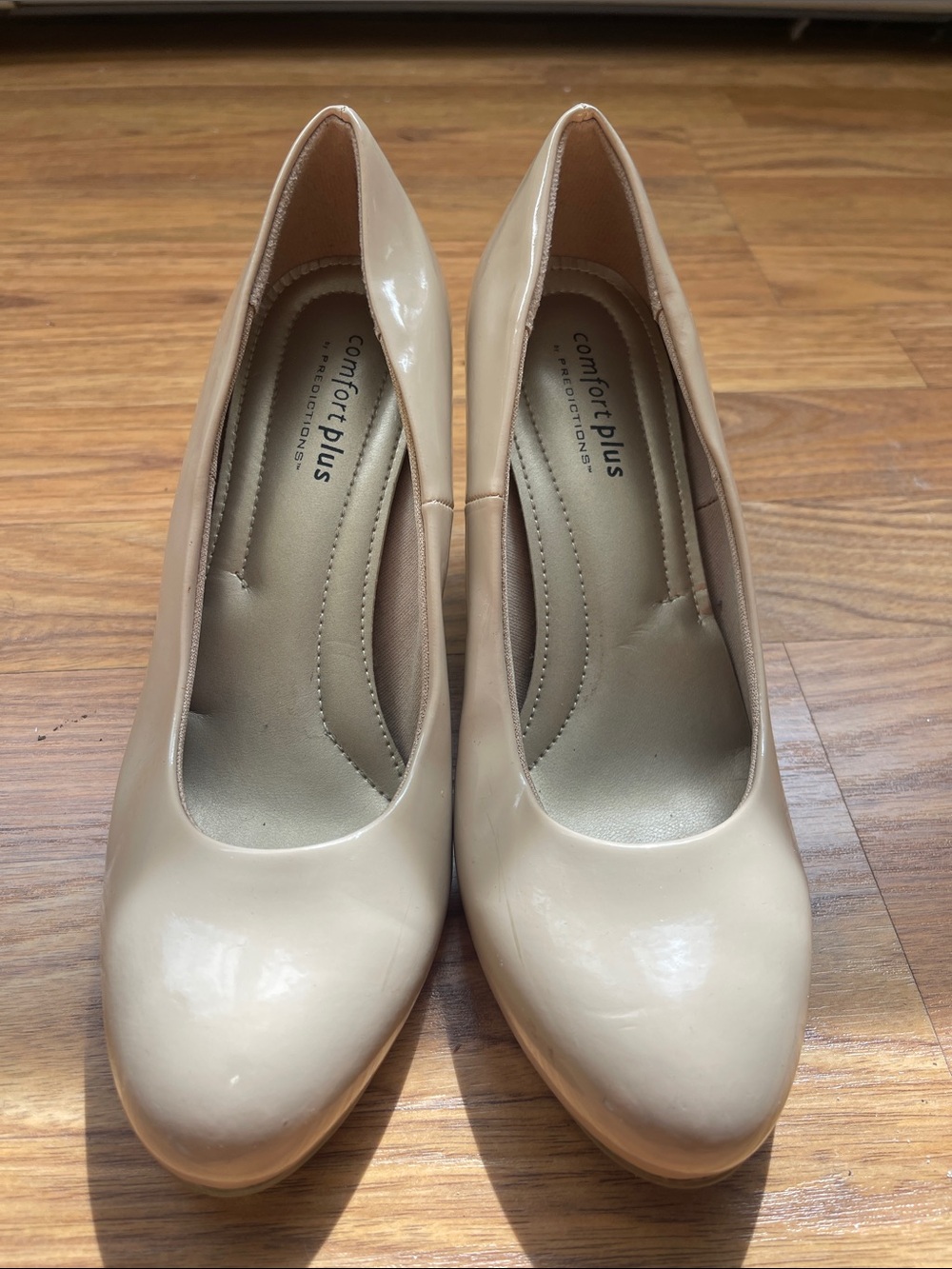 Comfort Plus by Predictions Beige Round-Toe Pumps with 3 inch heel